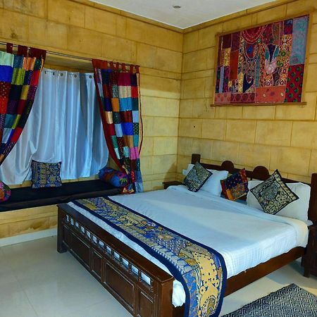 Hotel Heritage Haveli Jaisalmer Exteriör bild